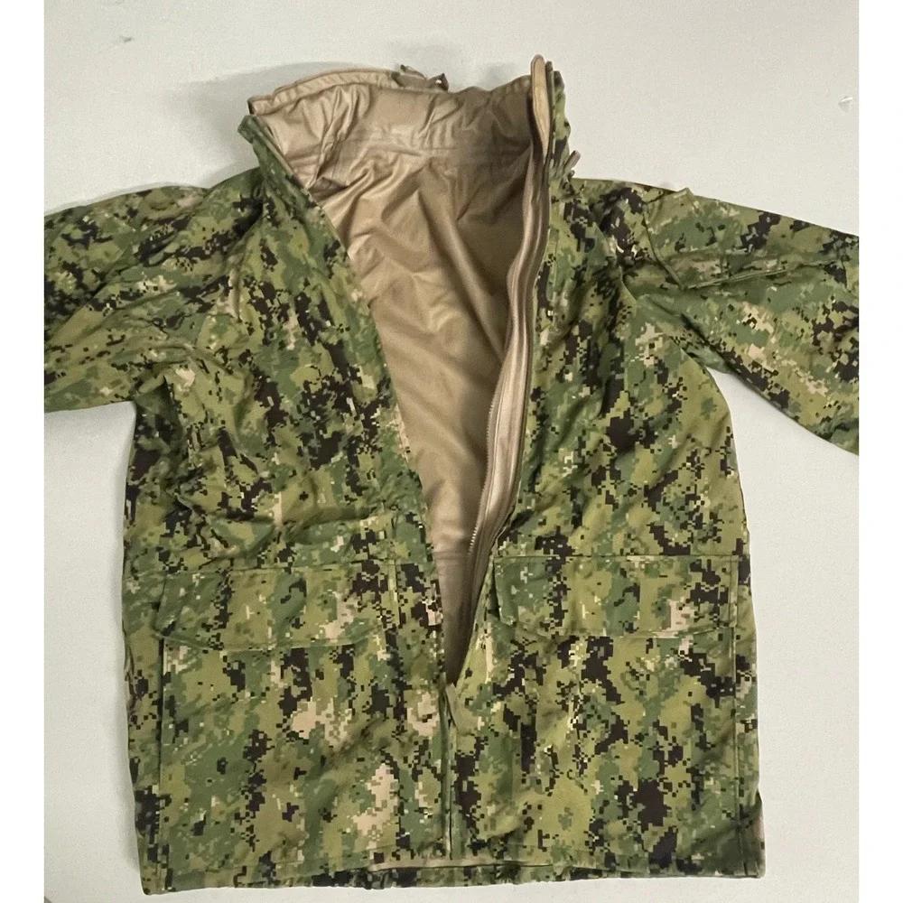 US Navy Working Parka Type III AOR2 NWU Digital Camo Large Long W911QY-11-D-0086 - Picture 4 of 12